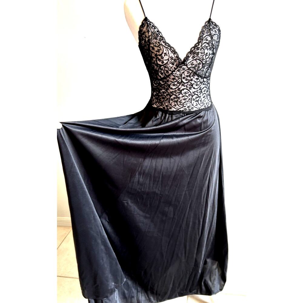 VTG 70s Nightgown Black Lace Bodice Long Maxi Glam Whimsygoth Romantic Flowy USA